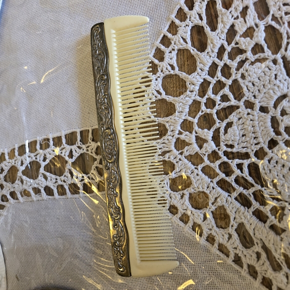 Vintage Victorian Silver Plate Vanity Dresser Set-TIA - Picture 9 of 10